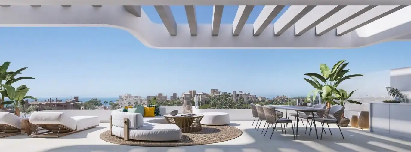 Butikowe Apartamenty i Penthouse z Basenem na New Golden Mile w Esteponie