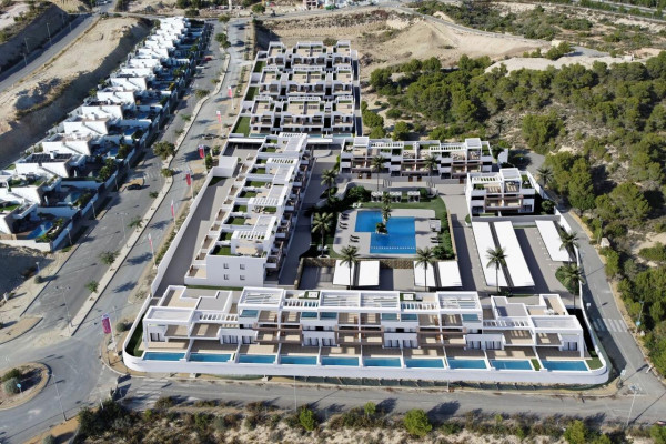 Walencja, Finestrat, Luksusowe bungalowy z widokiem na panoramę Benidormu i Morze Śródziemne -zamknięte osiedle z basenem